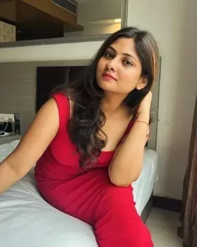 Escort Service In Mohanlalganj
